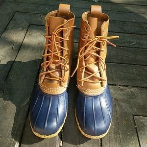 Women's Navy LL Bean "Bean Boots" Size 7